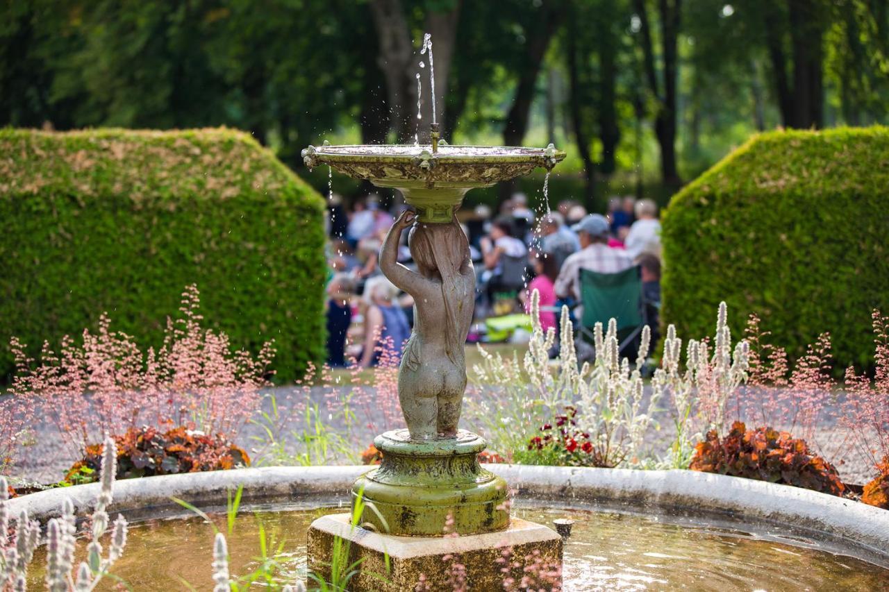 Ranaes Slott Hotel Ranas ภายนอก รูปภาพ